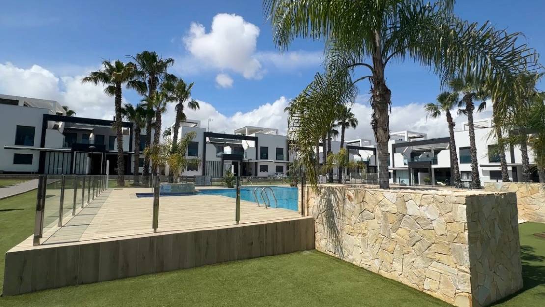 Sale - Apartment - Orihuela - La Zenia
