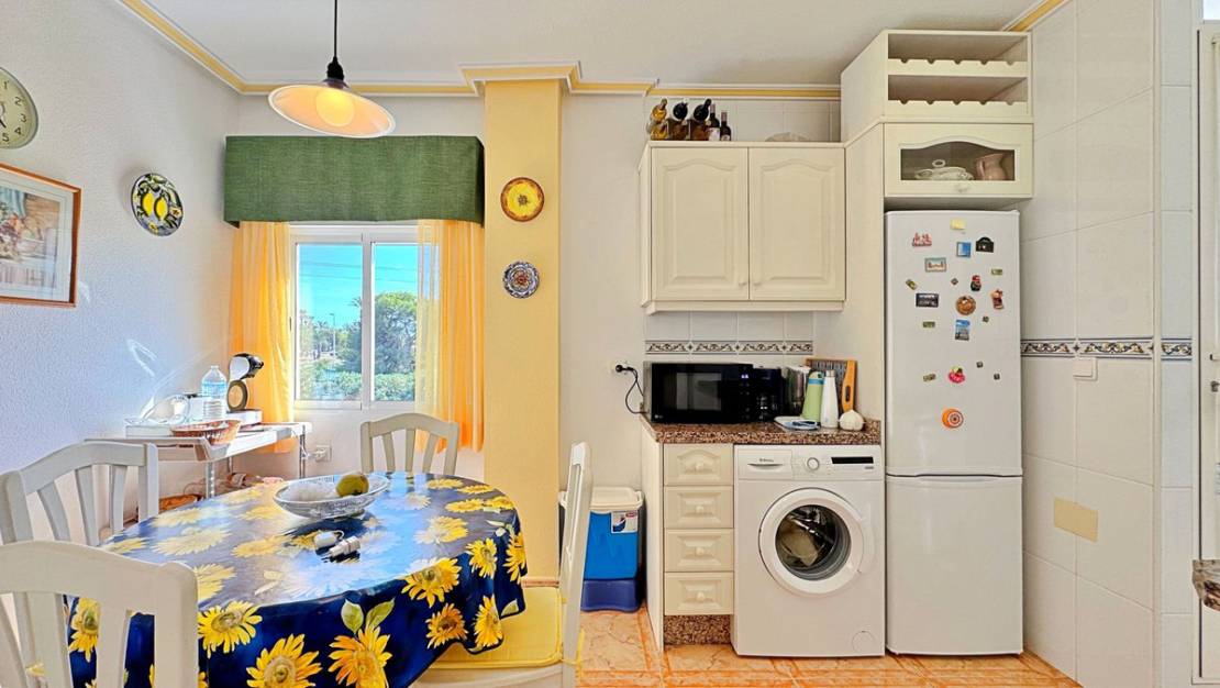 Sale - Apartment - Orihuela - La Zenia