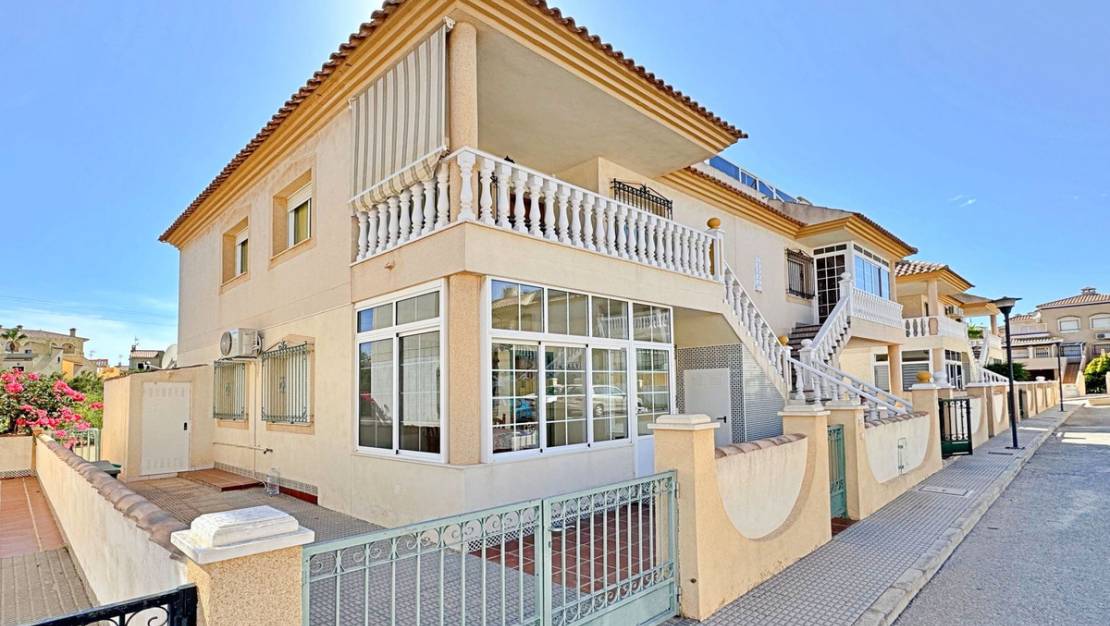 Sale - Apartment - Orihuela - La Zenia