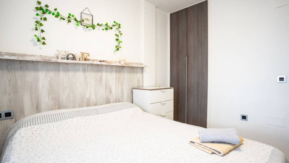 Sale - Apartment - Orihuela - La Zenia