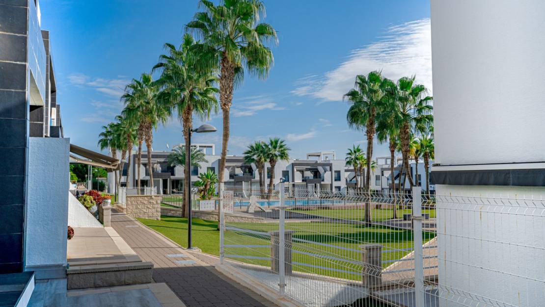 Sale - Apartment - Orihuela - La Zenia