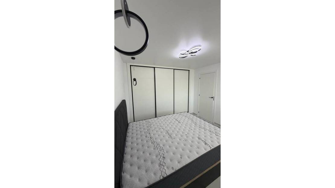 Sale - Apartment - Orihuela - La Zenia