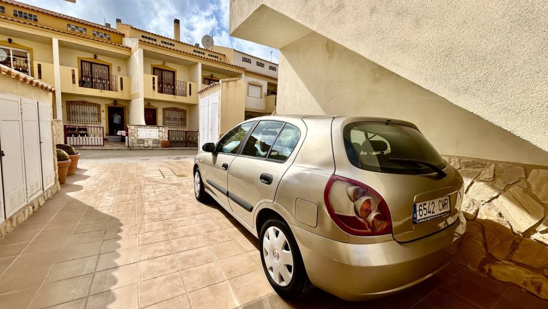 Sale - Apartment - Orihuela - La Zenia