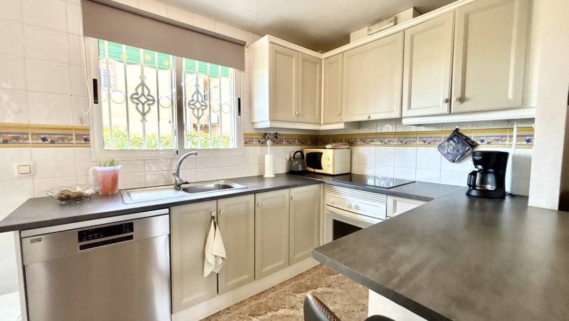 Sale - Apartment - Orihuela - La Zenia