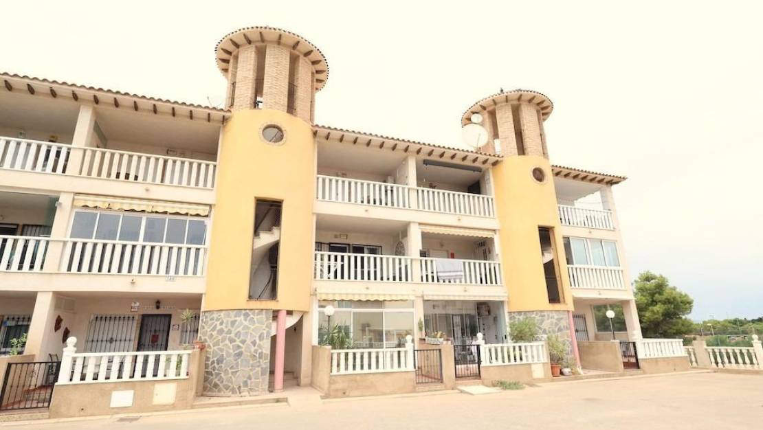 Sale - Apartment - Orihuela - La Zenia