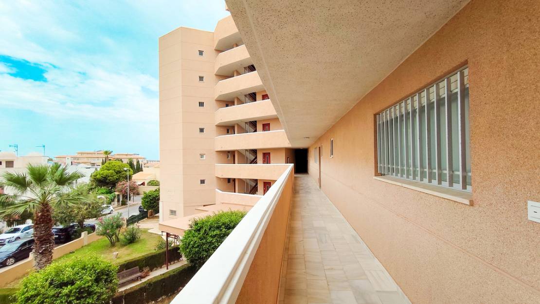 Sale - Apartment - Orihuela - La Zenia