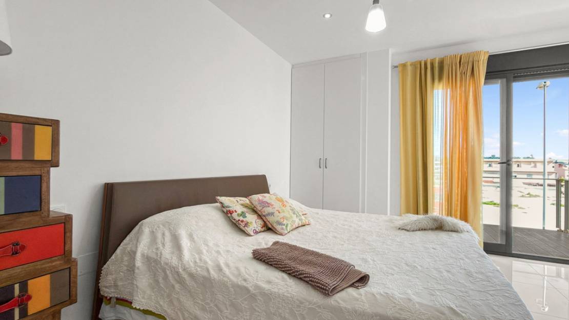 Sale - Apartment - Orihuela - La Zenia