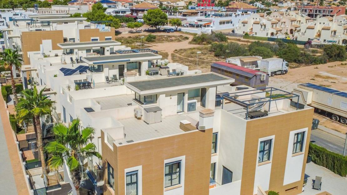 Sale - Apartment - Orihuela - La Zenia