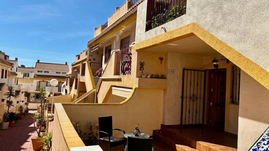 Sale - Apartment - Orihuela - La Zenia