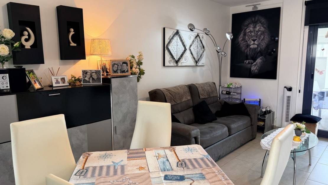 Sale - Apartment - Orihuela - La Zenia