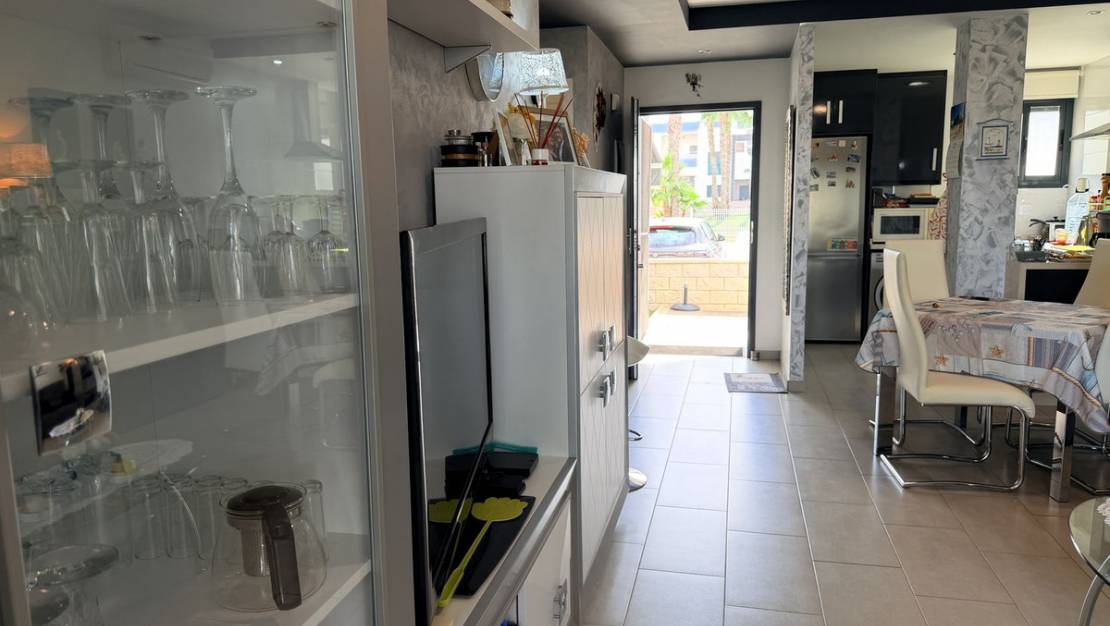Sale - Apartment - Orihuela - La Zenia