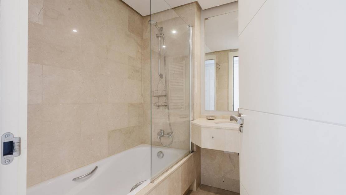 Sale - Apartment - Orihuela - Las Colinas Golf