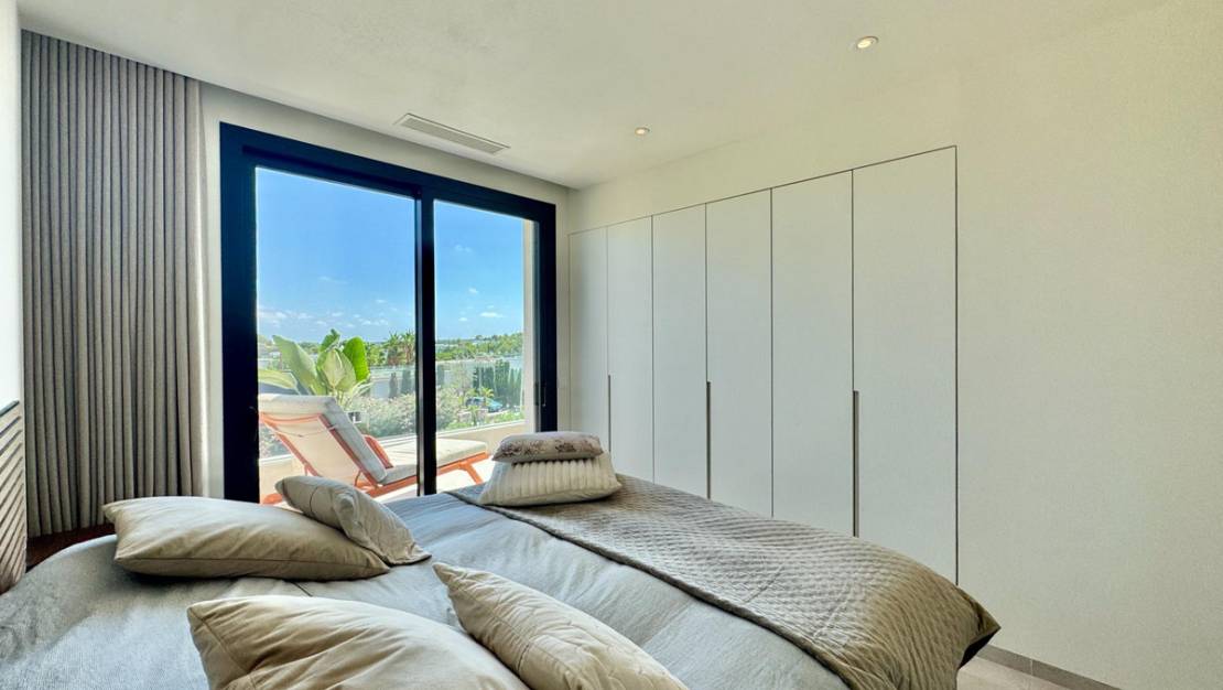 Sale - Apartment - Orihuela - Las Colinas Golf