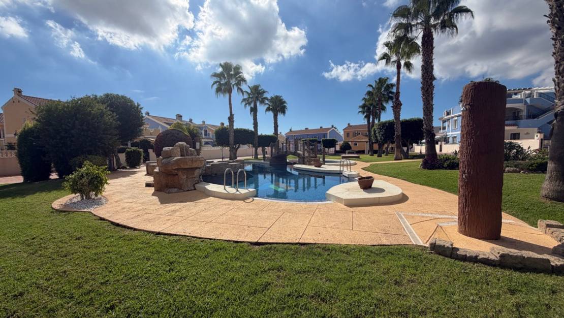 Sale - Apartment - Orihuela - Lomas de Cabo Roig