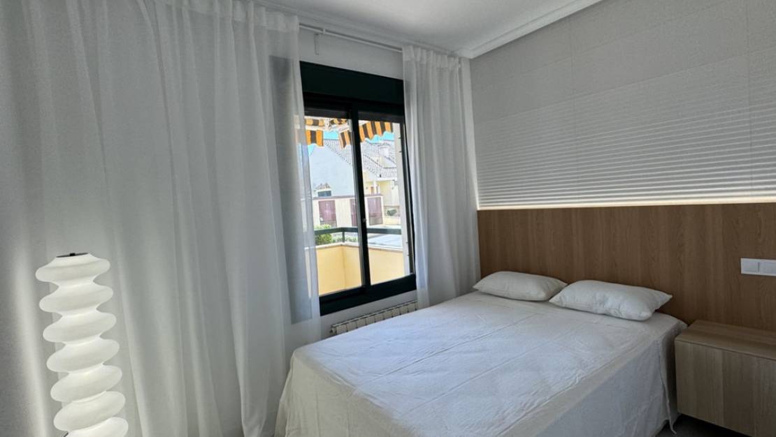 Sale - Apartment - Orihuela - Lomas De Campoamor