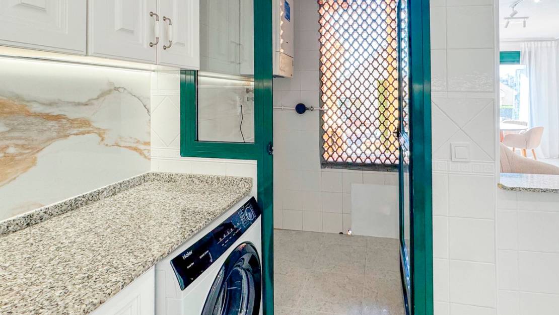 Sale - Apartment - Orihuela - Lomas De Campoamor