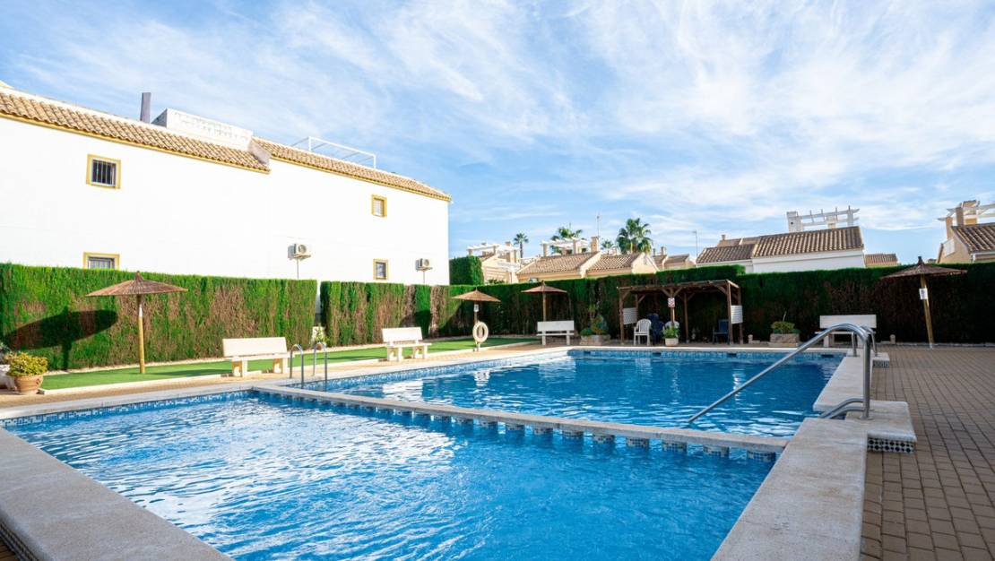 Sale - Apartment - Orihuela - Los Altos