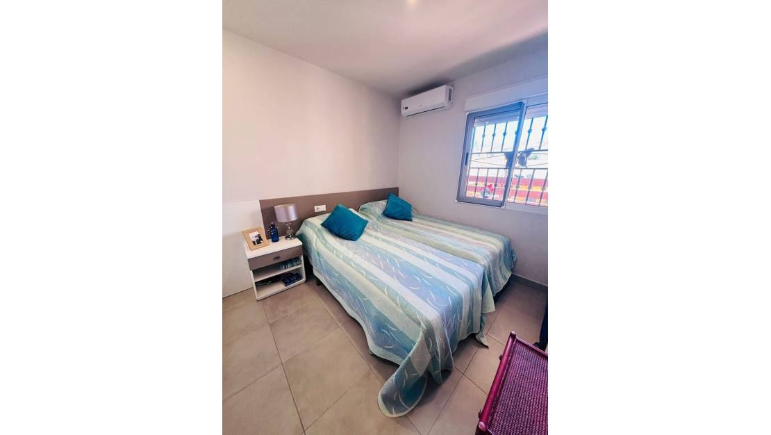 Sale - Apartment - Orihuela - Los Altos