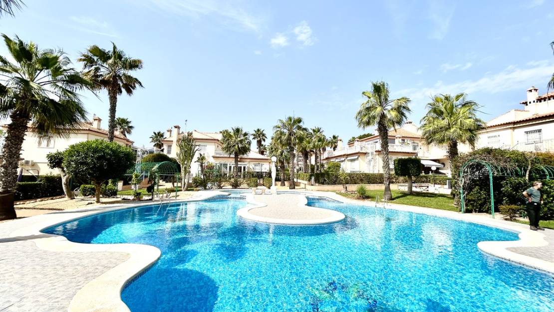 Sale - Apartment - Orihuela - Los Altos