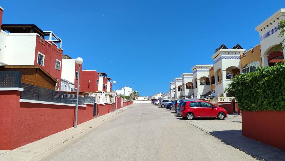 Sale - Apartment - Orihuela - Los Altos