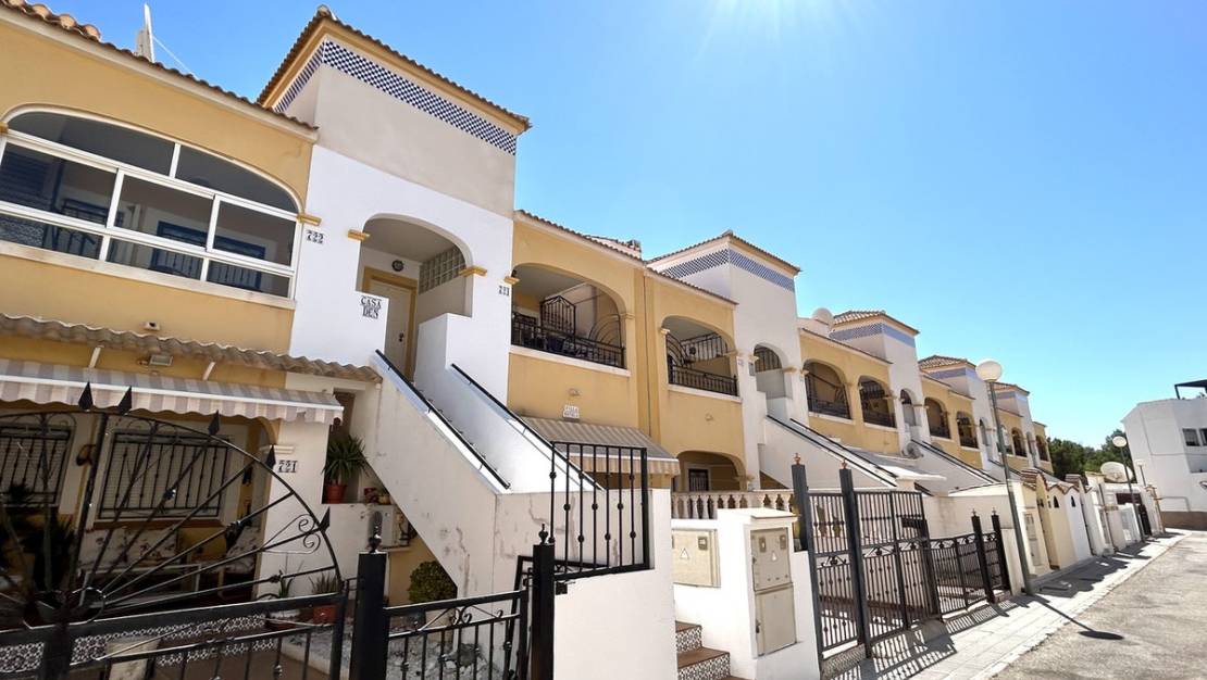 Sale - Apartment - Orihuela - Los Altos