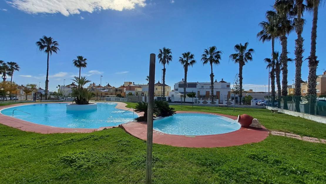 Sale - Apartment - Orihuela - Los Altos