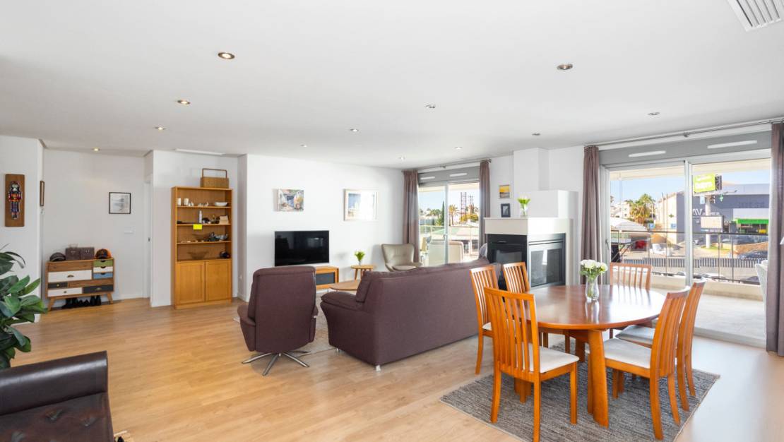 Sale - Apartment - Orihuela - Los Dolses