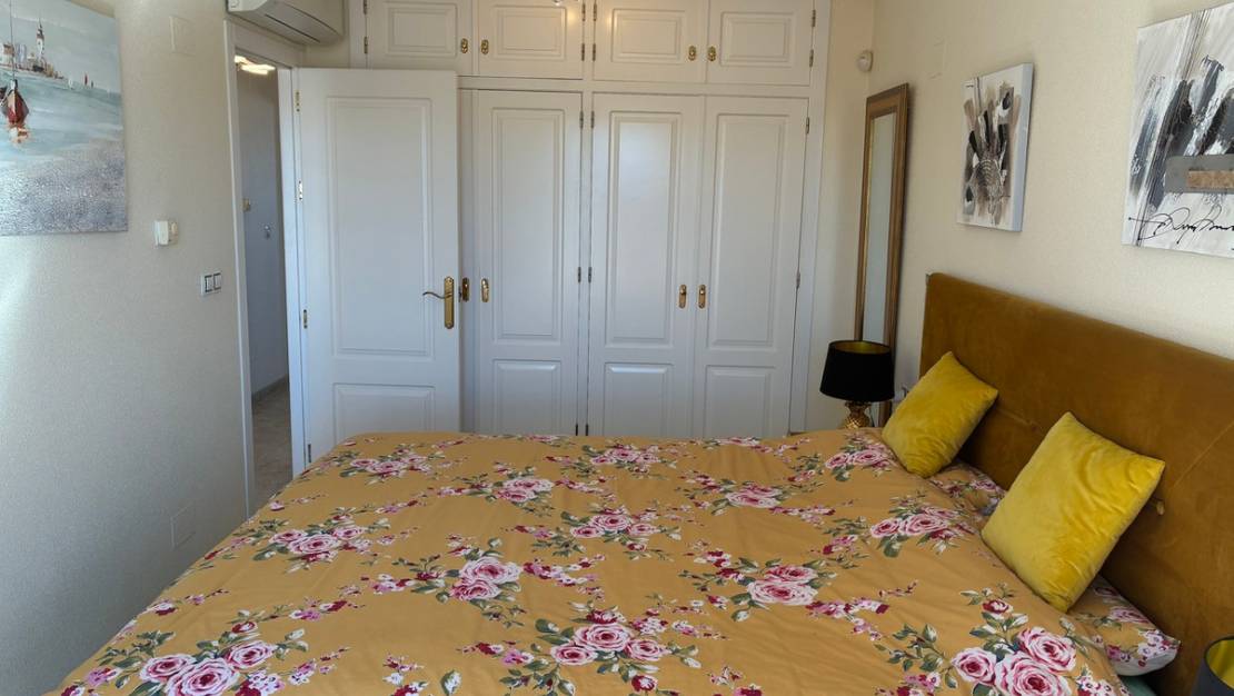 Sale - Apartment - Orihuela - Los Dolses