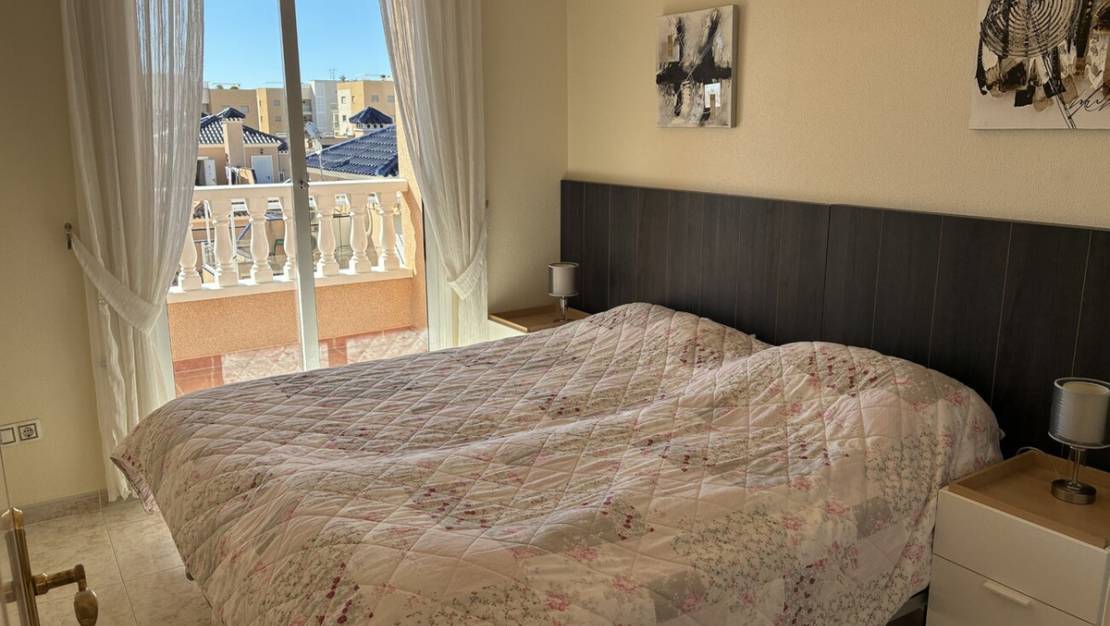 Sale - Apartment - Orihuela - Los Dolses
