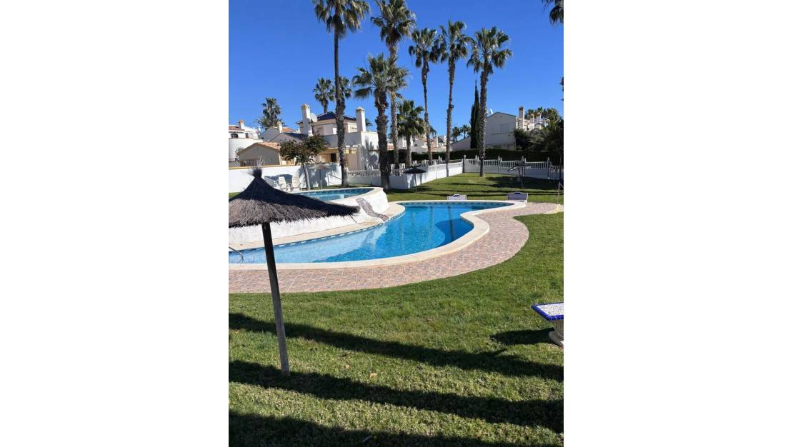 Sale - Apartment - Orihuela - Los Dolses