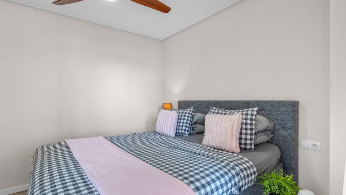 Sale - Apartment - Orihuela - Los Dolses