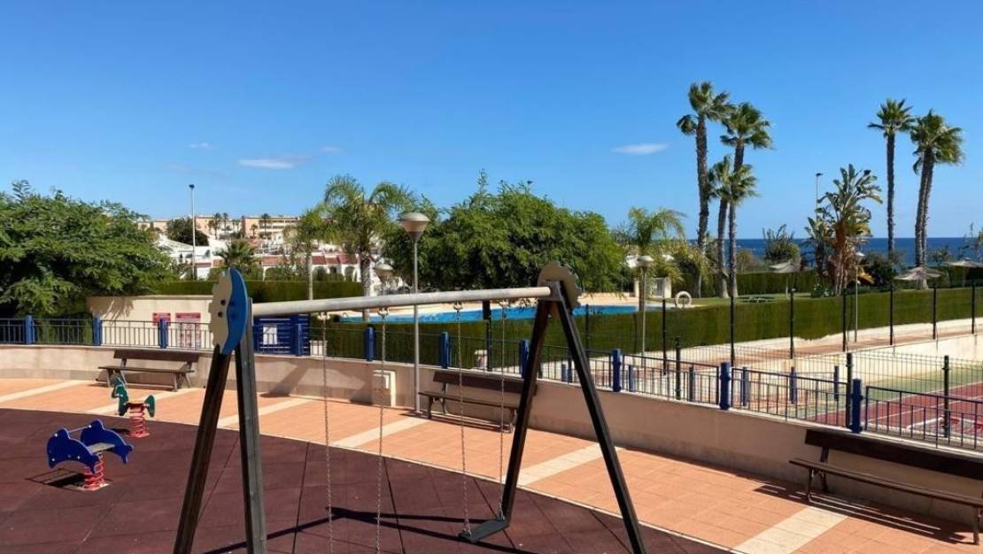 Sale - Apartment - Orihuela - Mil Palmeras