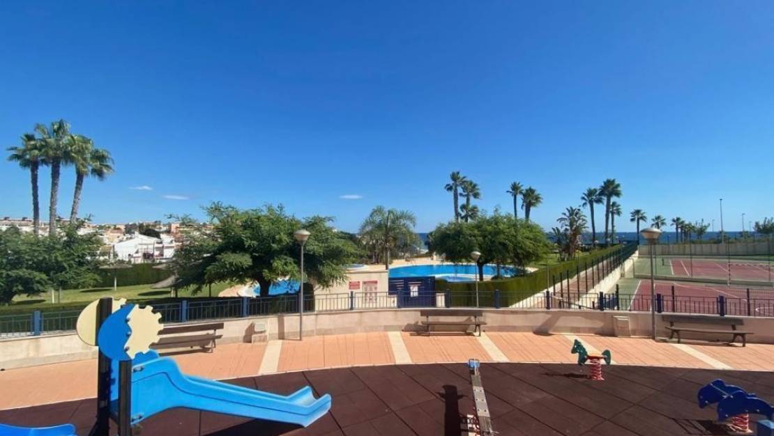 Sale - Apartment - Orihuela - Mil Palmeras