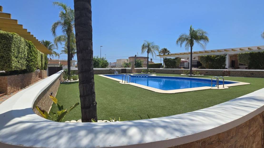 Sale - Apartment - Orihuela - Mil Palmeras