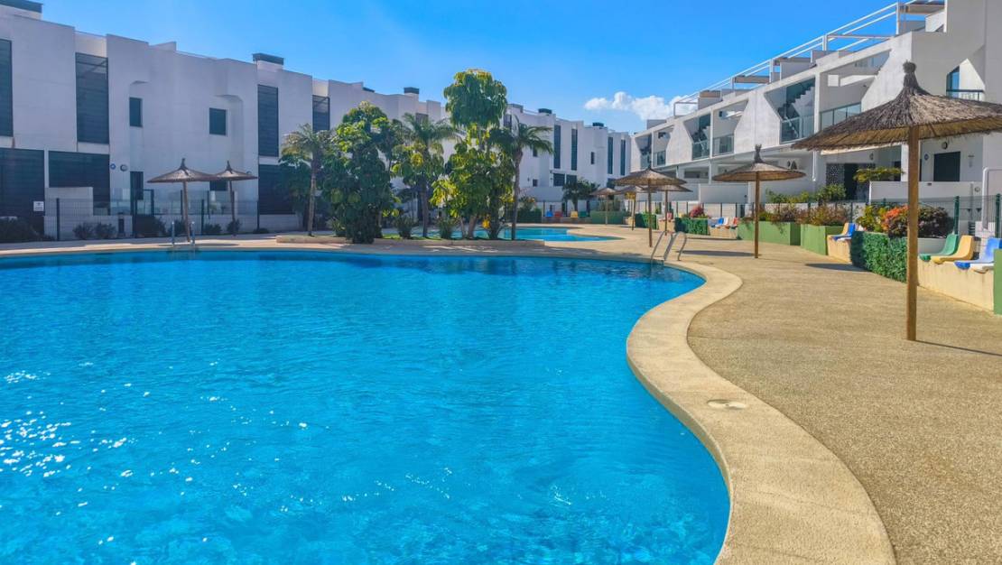 Sale - Apartment - Orihuela - Mil Palmeras