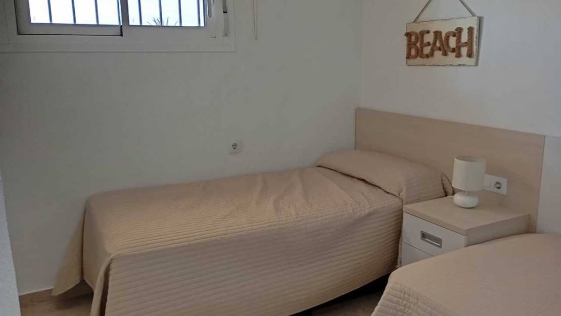 Sale - Apartment - Orihuela - Mil Palmeras