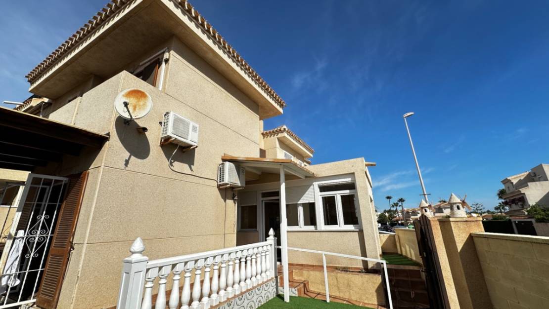 Sale - Apartment - Orihuela - Orihuela Centro