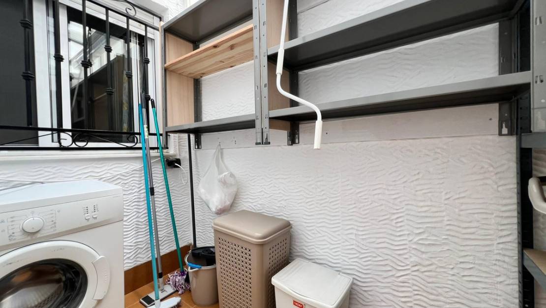 Sale - Apartment - Orihuela - Orihuela Centro
