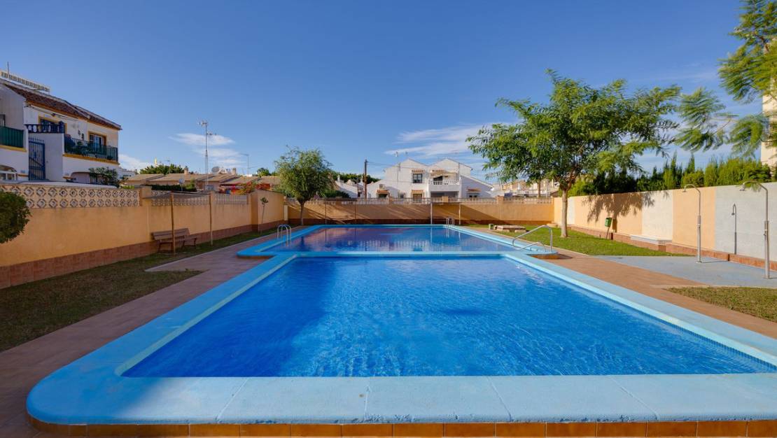 Sale - Apartment - Orihuela - Orihuela Costa
