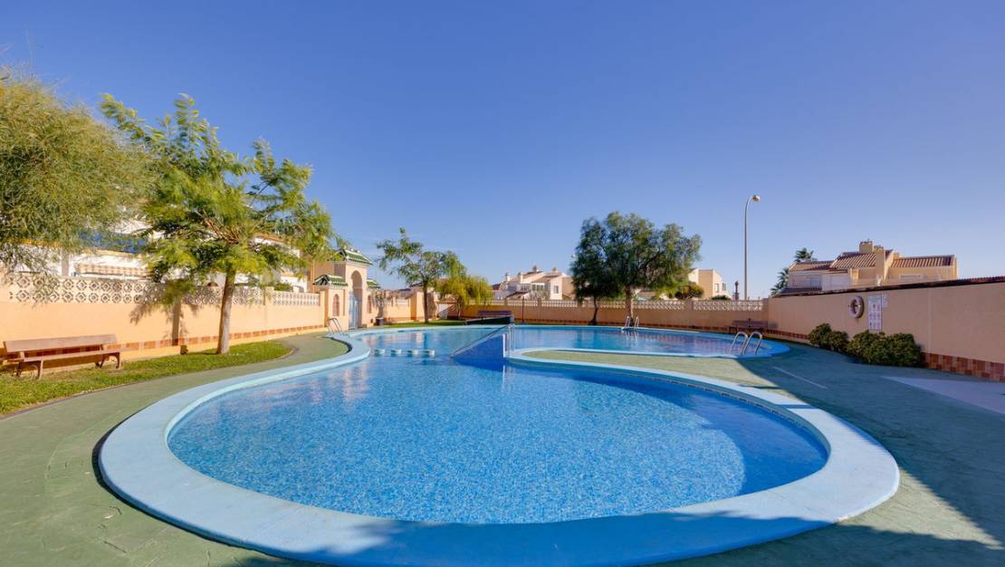 Sale - Apartment - Orihuela - Orihuela Costa