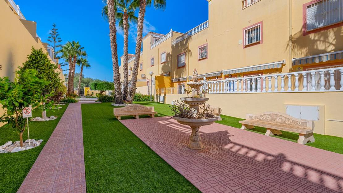 Sale - Apartment - Orihuela - Orihuela Costa