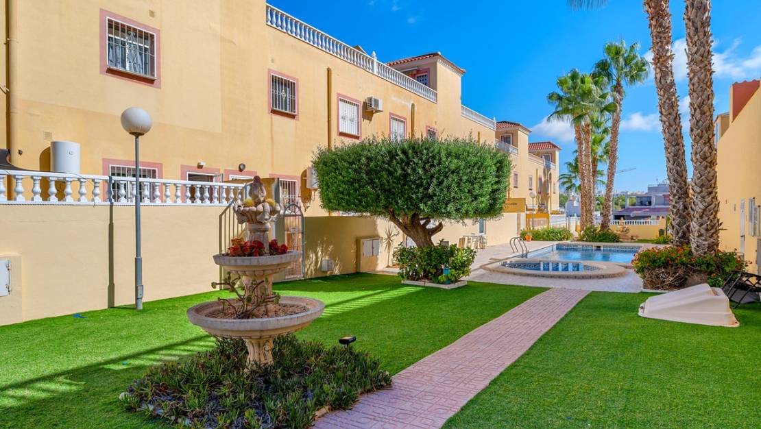 Sale - Apartment - Orihuela - Orihuela Costa