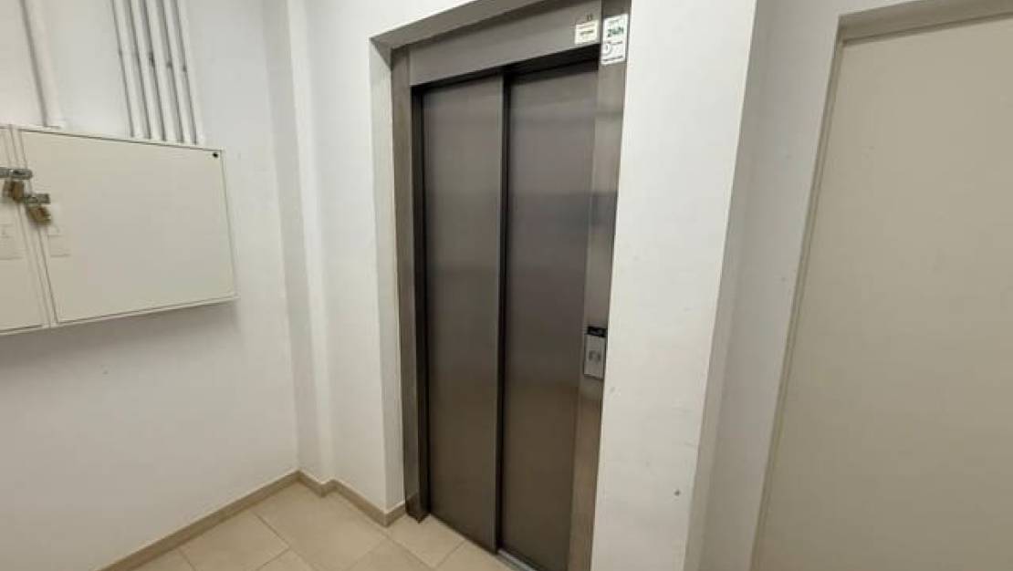 Sale - Apartment - Orihuela - Orihuela Costa