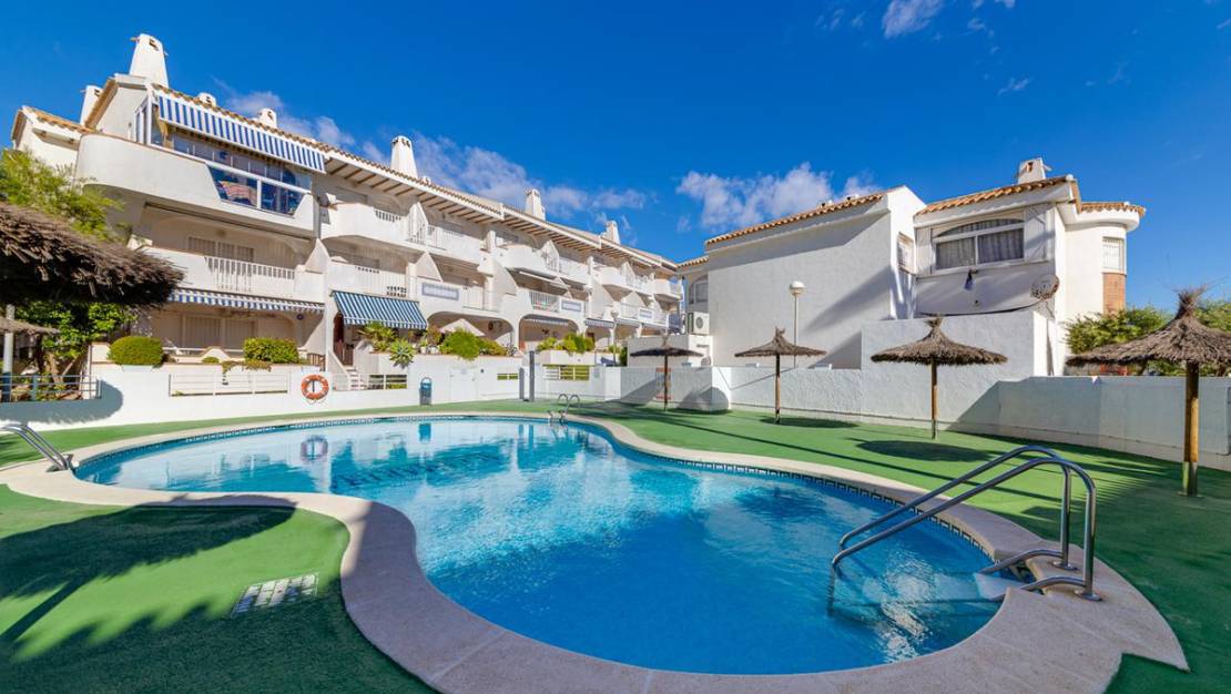 Sale - Apartment - Orihuela - Orihuela Costa