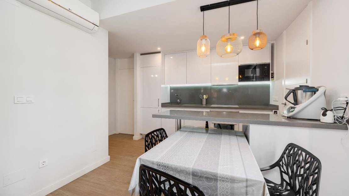 Sale - Apartment - Orihuela - Orihuela Costa