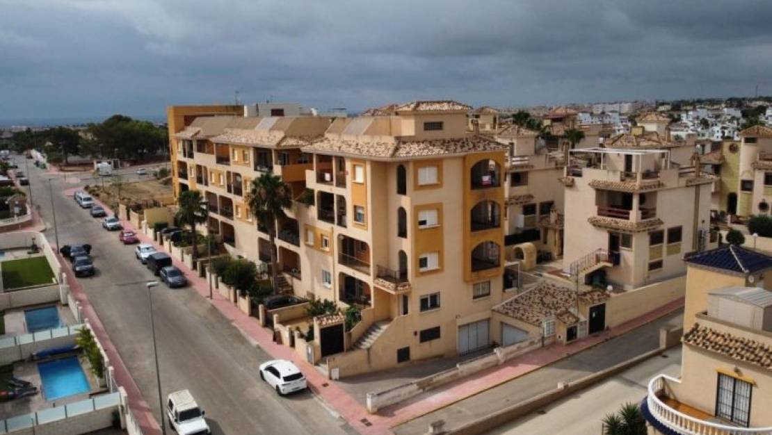 Sale - Apartment - Orihuela - Orihuela Costa