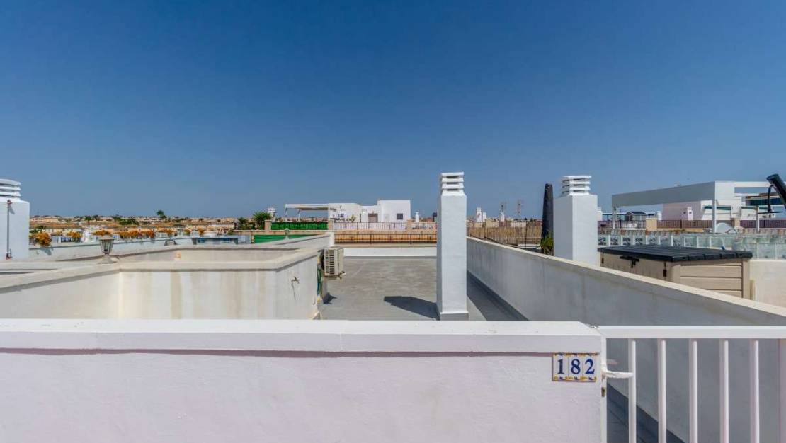 Sale - Apartment - Orihuela - Orihuela Costa