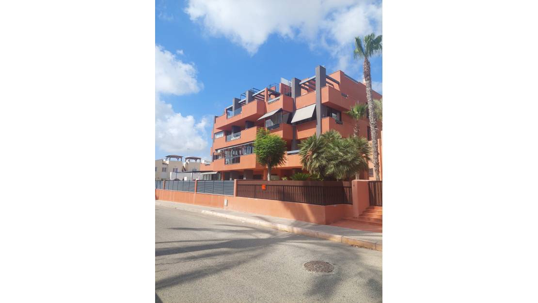 Sale - Apartment - Orihuela - Orihuela Costa