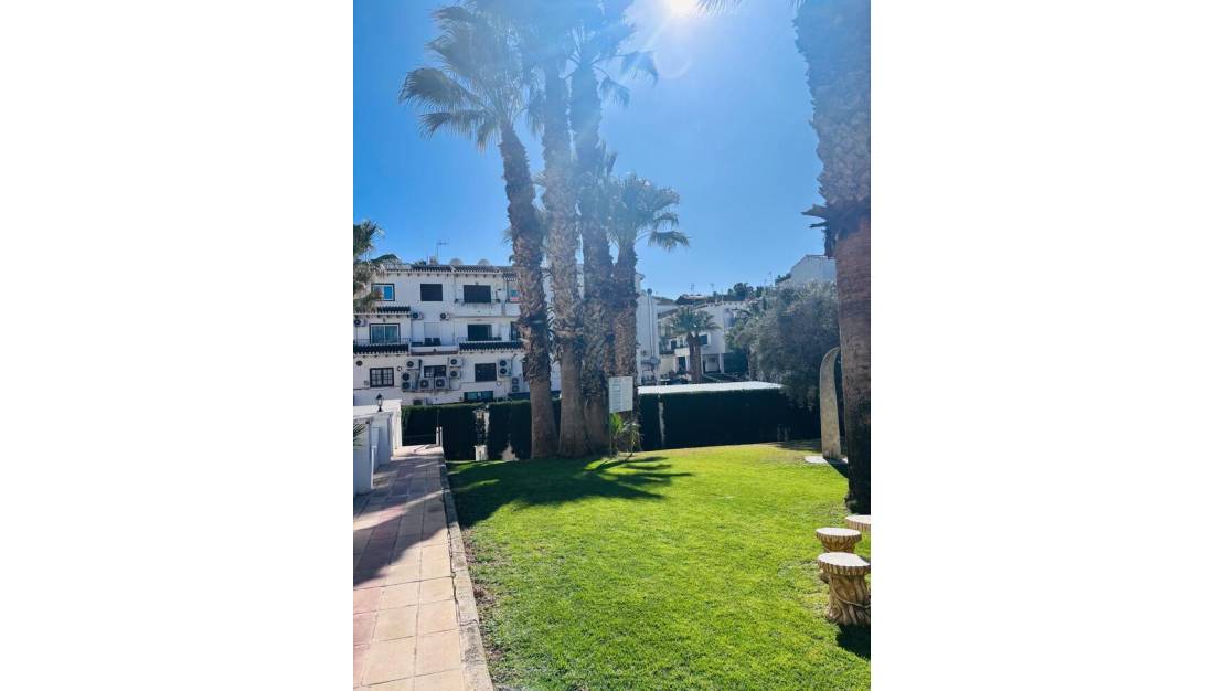 Sale - Apartment - Orihuela - Orihuela Costa