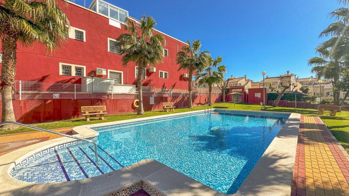 Sale - Apartment - Orihuela - Orihuela Costa